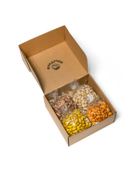 Подарочный набор орехов № 33 (1 кг.)